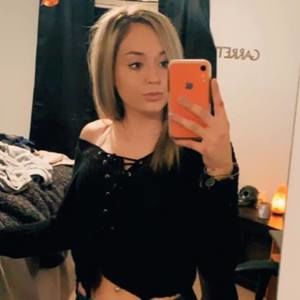 Meet your Posher, Cara